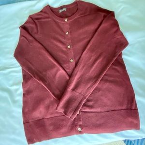 Eddie Bauer L button down crew neck cardigan in Oxblood